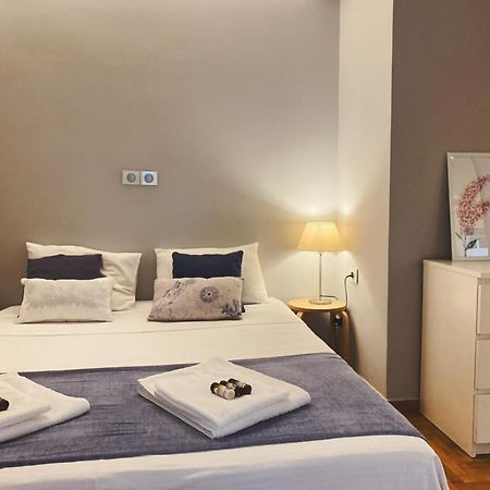 Cozy Newly Renovated 1 Bedroom Apartment In The Heart Of Atény Exteriér fotografie